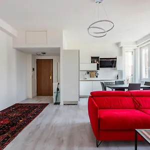  Apartment Garibaldi&gae Aulenti Modern