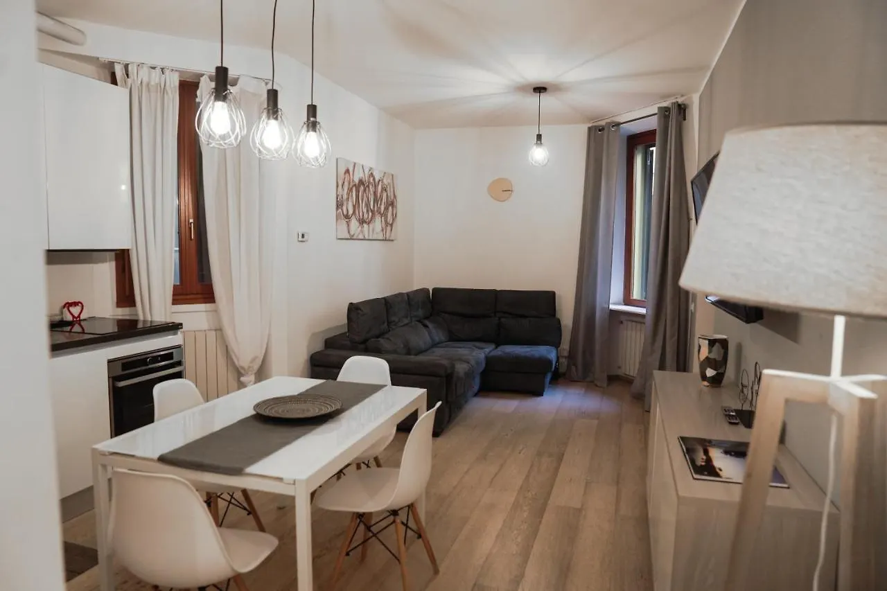 Bubi House Porta Romana Milaan